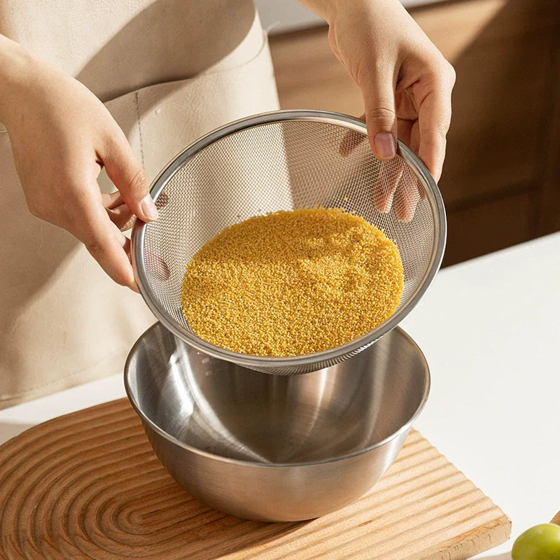 Mesh Strainer With Bowl