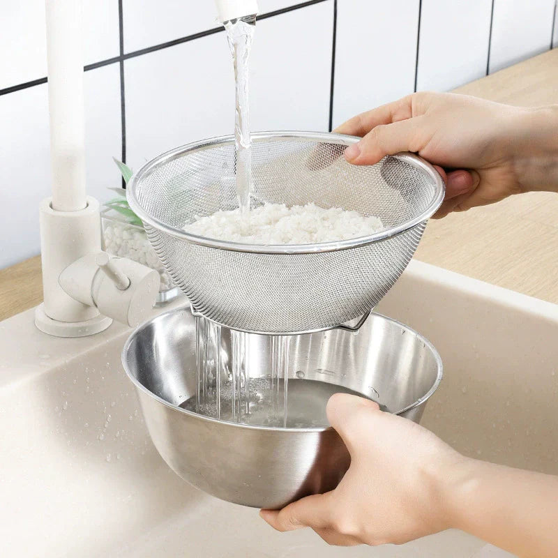 Mesh Strainer With Bowl