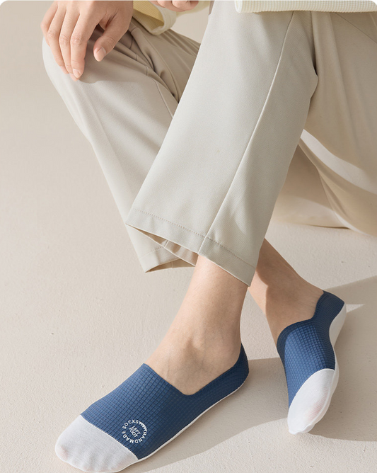 SoleGrid Seamless Comfort Socks