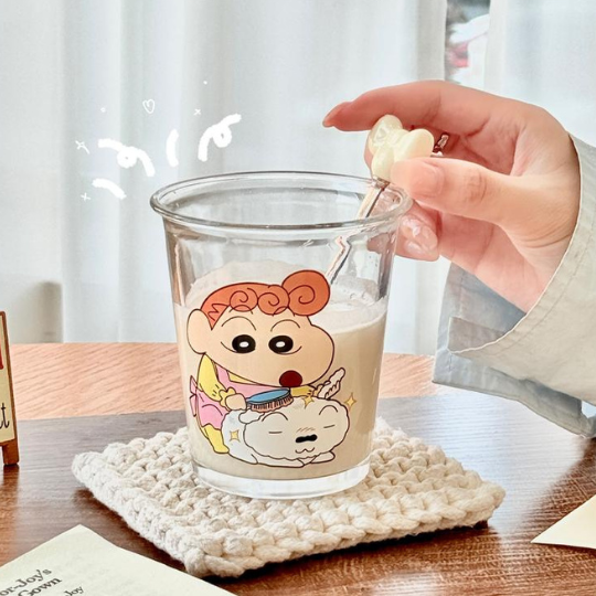 Shinchan Family Glass