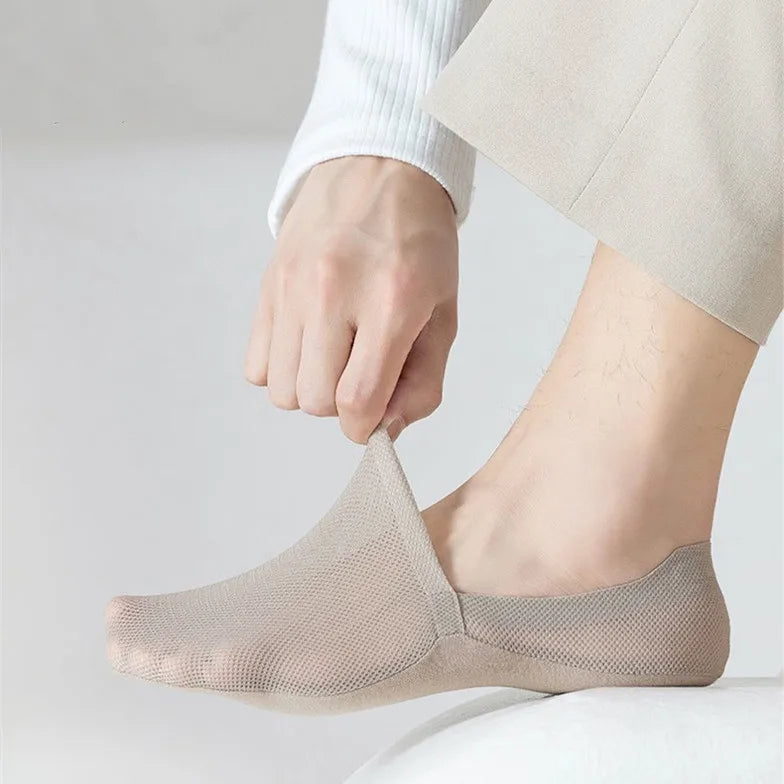 Ultra-Light Breathable Crew Socks