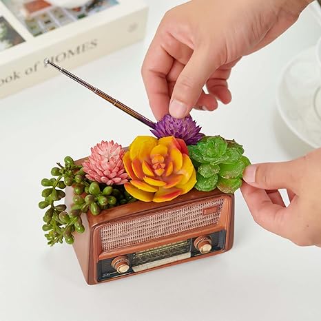Radio Plant Pot