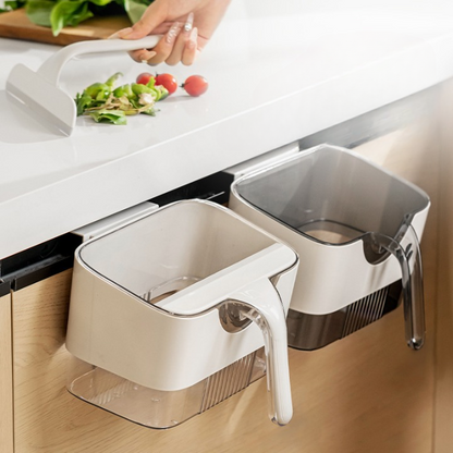 Kitchen Waste Bin with Scraper