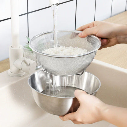 Mesh Strainer With Bowl