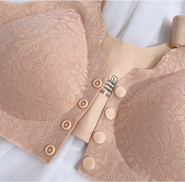 SoftLift Lace Embrace Bra