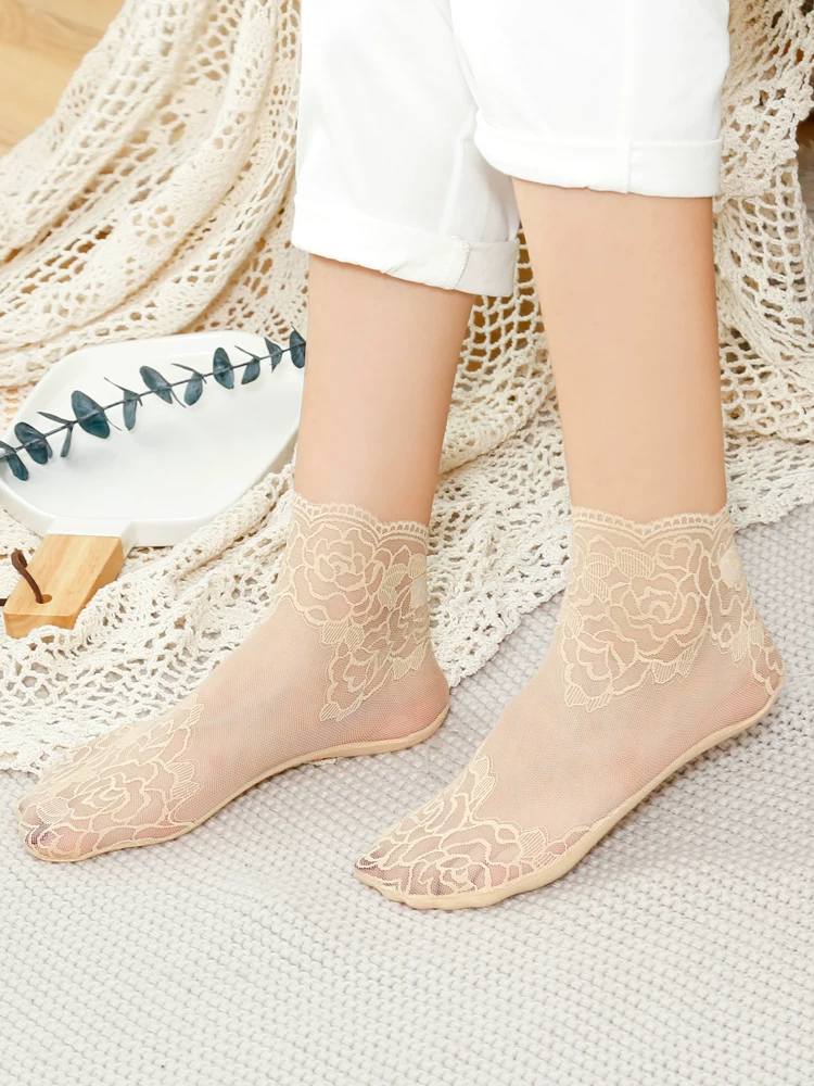 Rosemist Lace Ankle Socks
