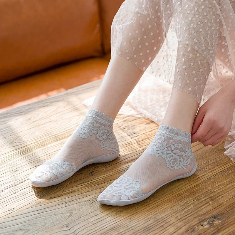 Rosemist Lace Ankle Socks