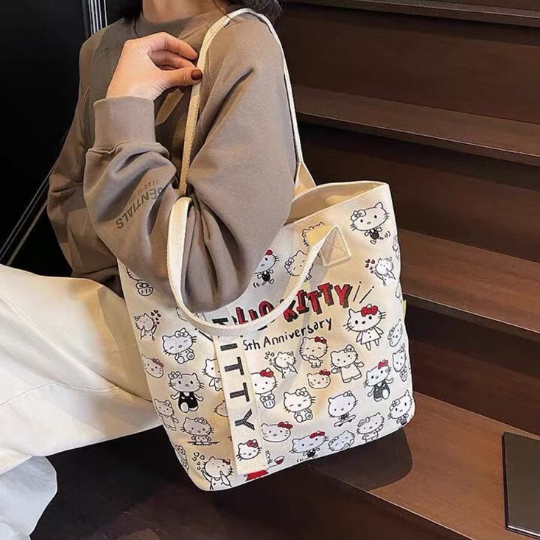 Hello Kitty Bag