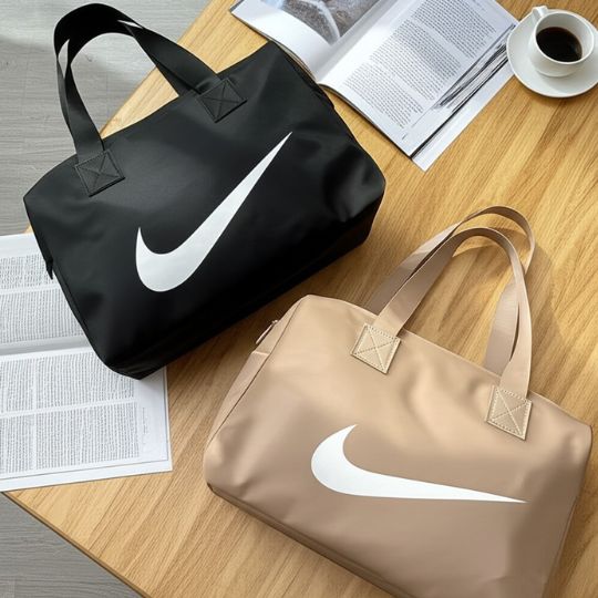 Classic Shoulder Bag