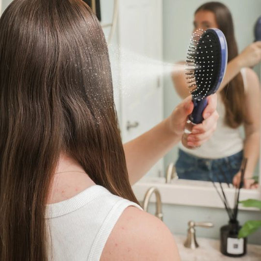 2 in 1 Hair Brush with Spray