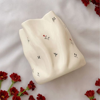 Crinkle Shape Flower Vase