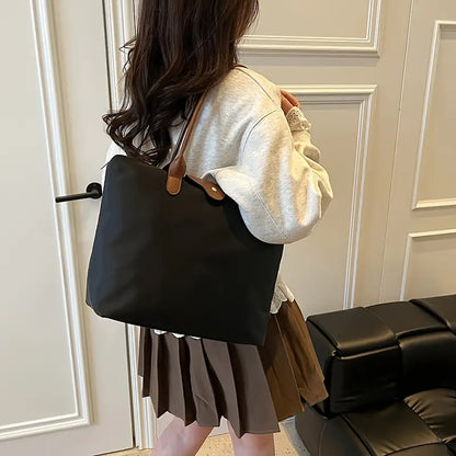 Classic Shoulder Bag