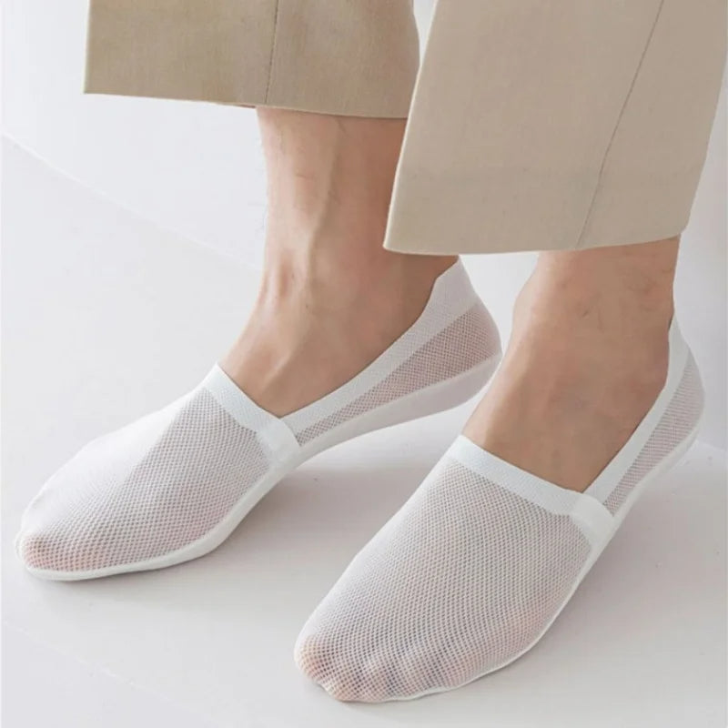 Ultra-Light Breathable Crew Socks